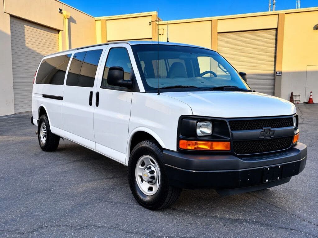 2014 CHEVROLET Express