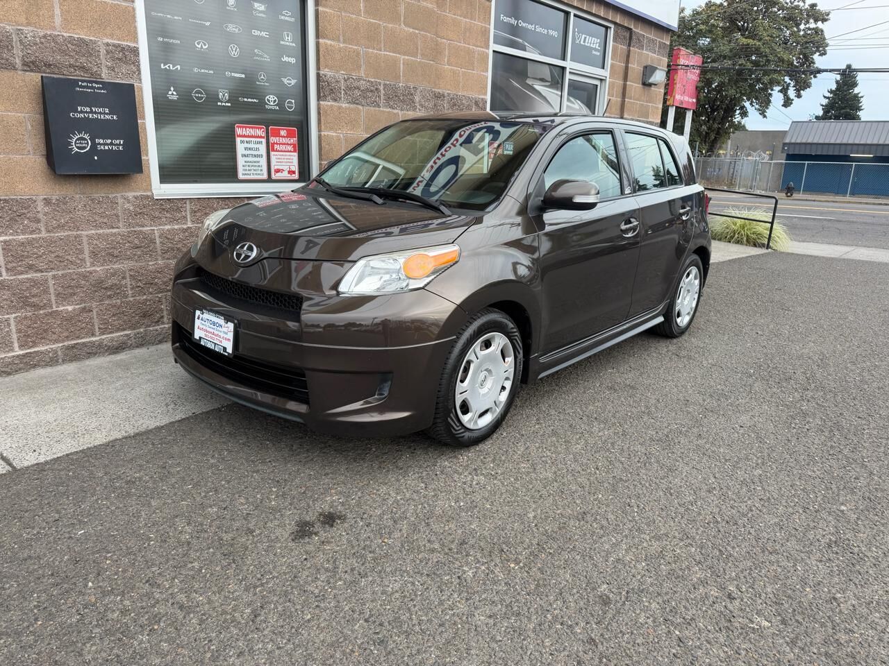 2011 TOYOTA SCION