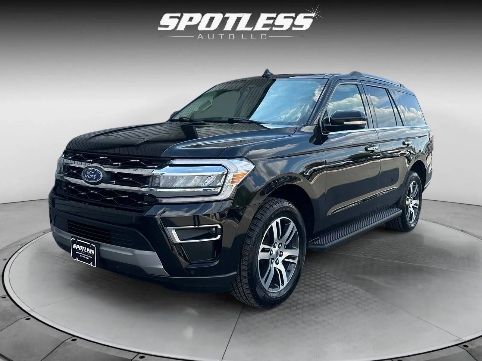 2024 FORD Expedition