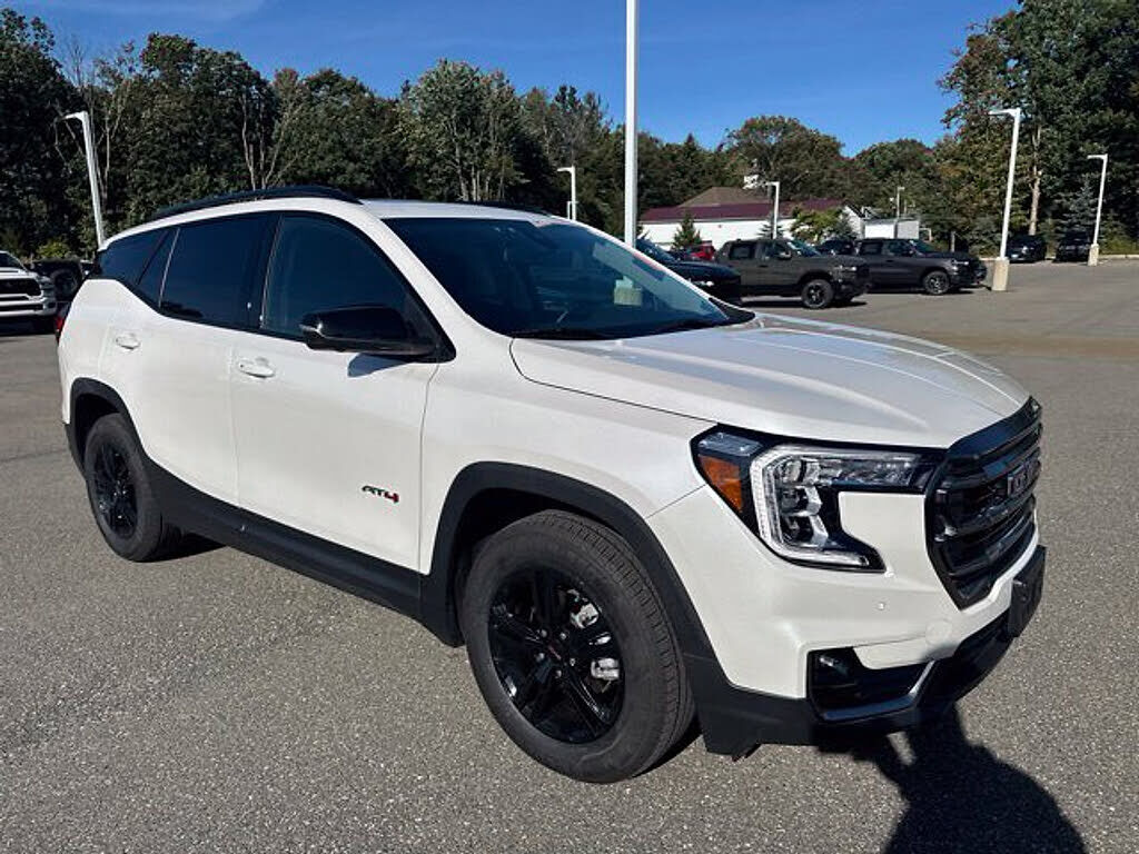 2023 GMC Terrain