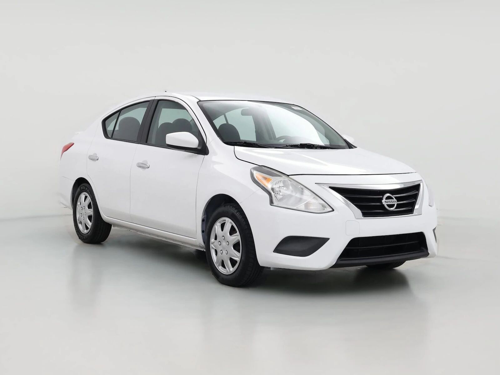 2015 NISSAN Versa