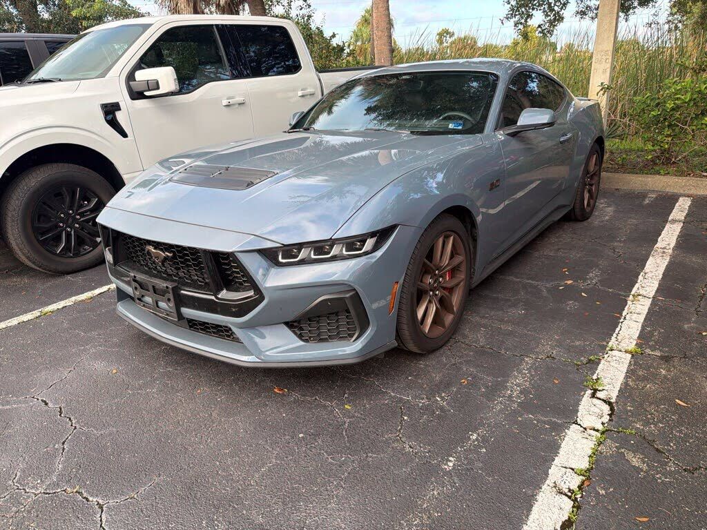 2024 FORD Mustang