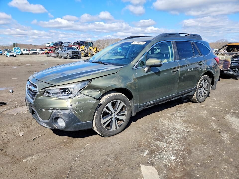 2018 SUBARU Outback