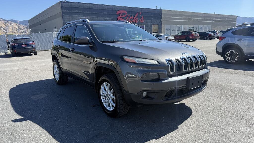 2014 JEEP Cherokee