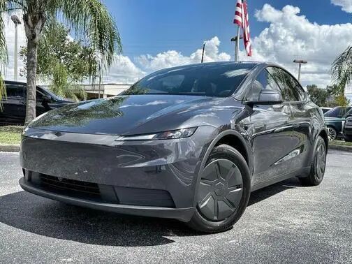 2026 TESLA Model Y