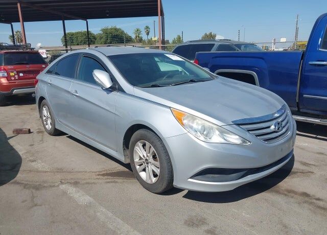 2014 HYUNDAI Sonata