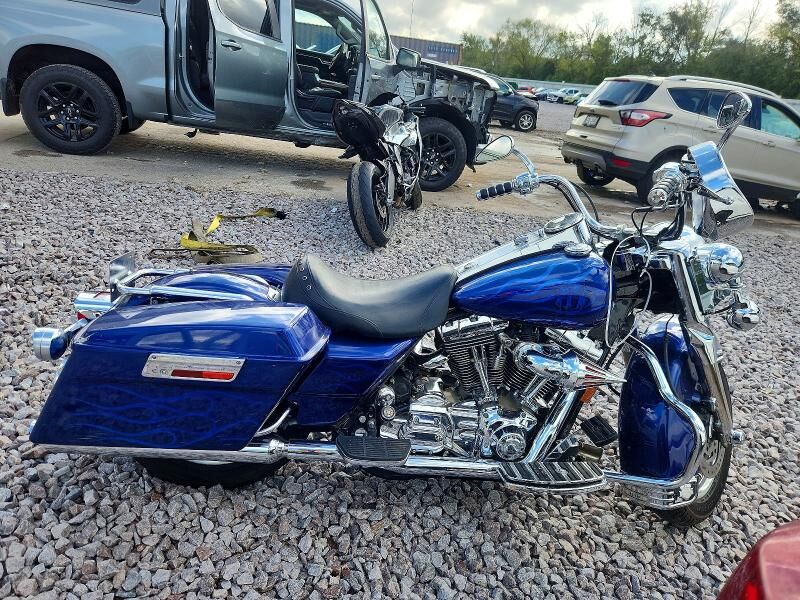 2002 HARLEY DAVIDSON Road King