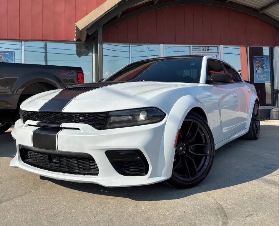 2021 DODGE Charger