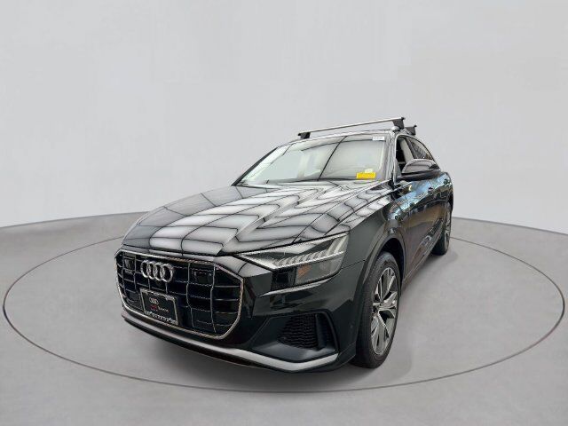 2023 AUDI Q8