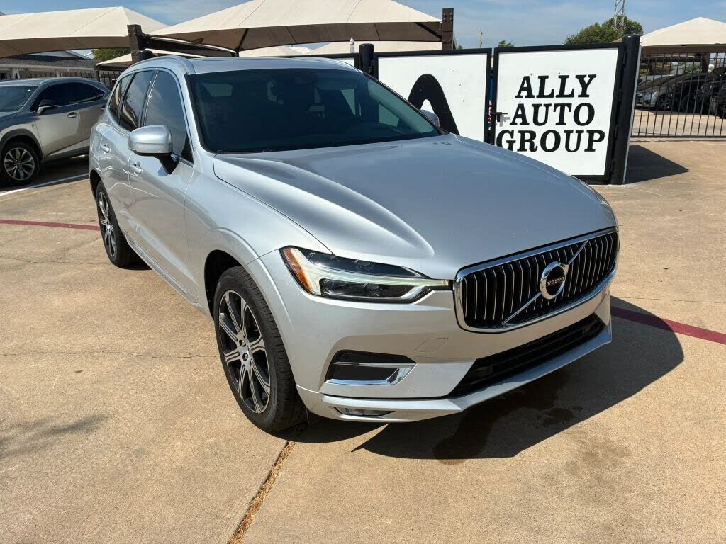 2021 VOLVO XC60