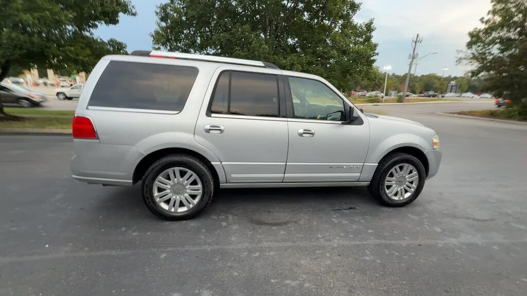 2014 LINCOLN Navigator