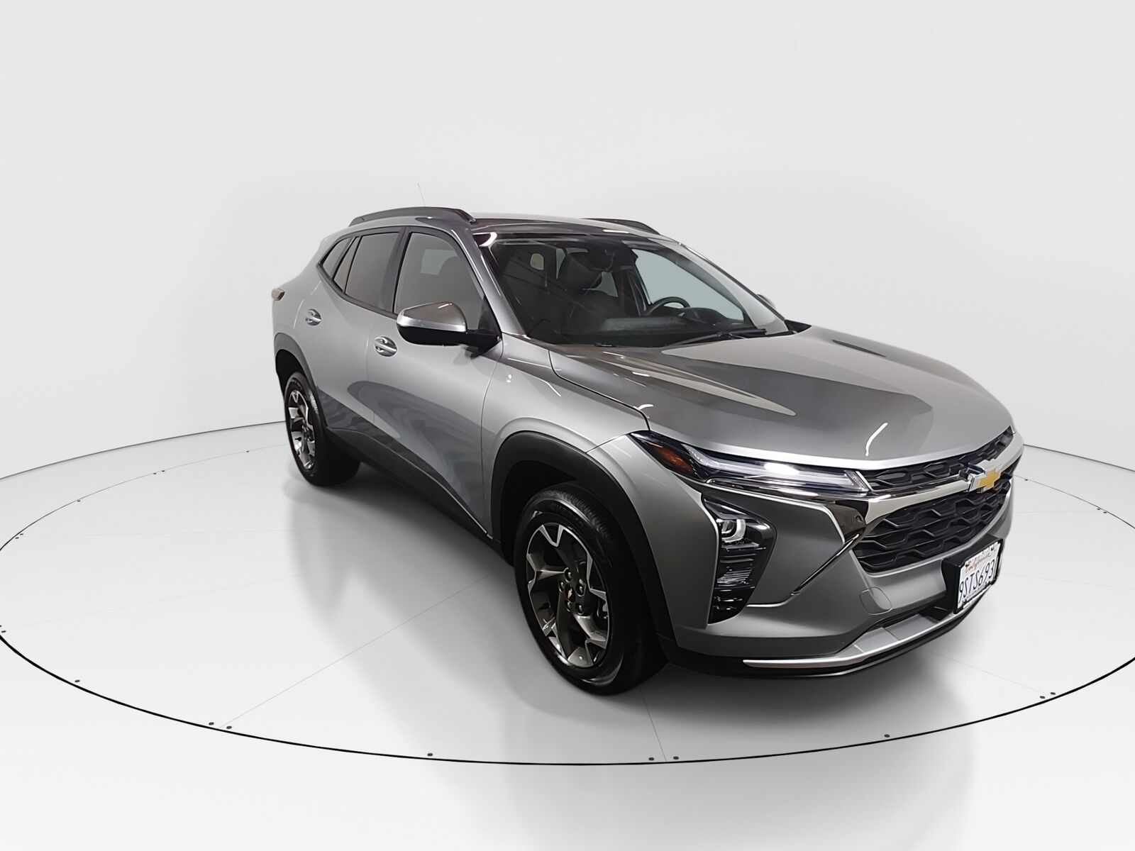 2025 CHEVROLET Trax
