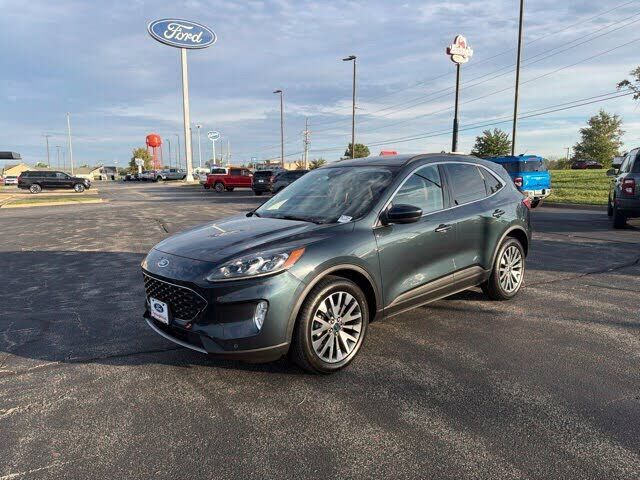 2022 FORD Escape