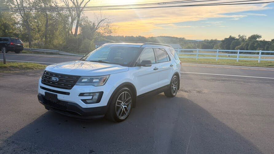 2016 FORD Explorer
