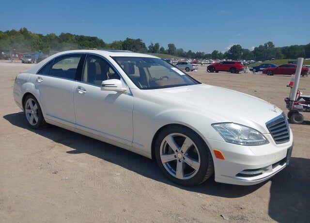 2010 MERCEDES-BENZ S-Class