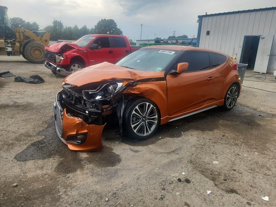 2016 HYUNDAI Veloster