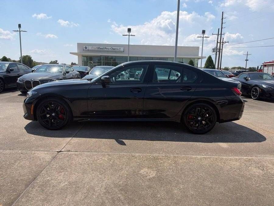 2026 BMW 330i