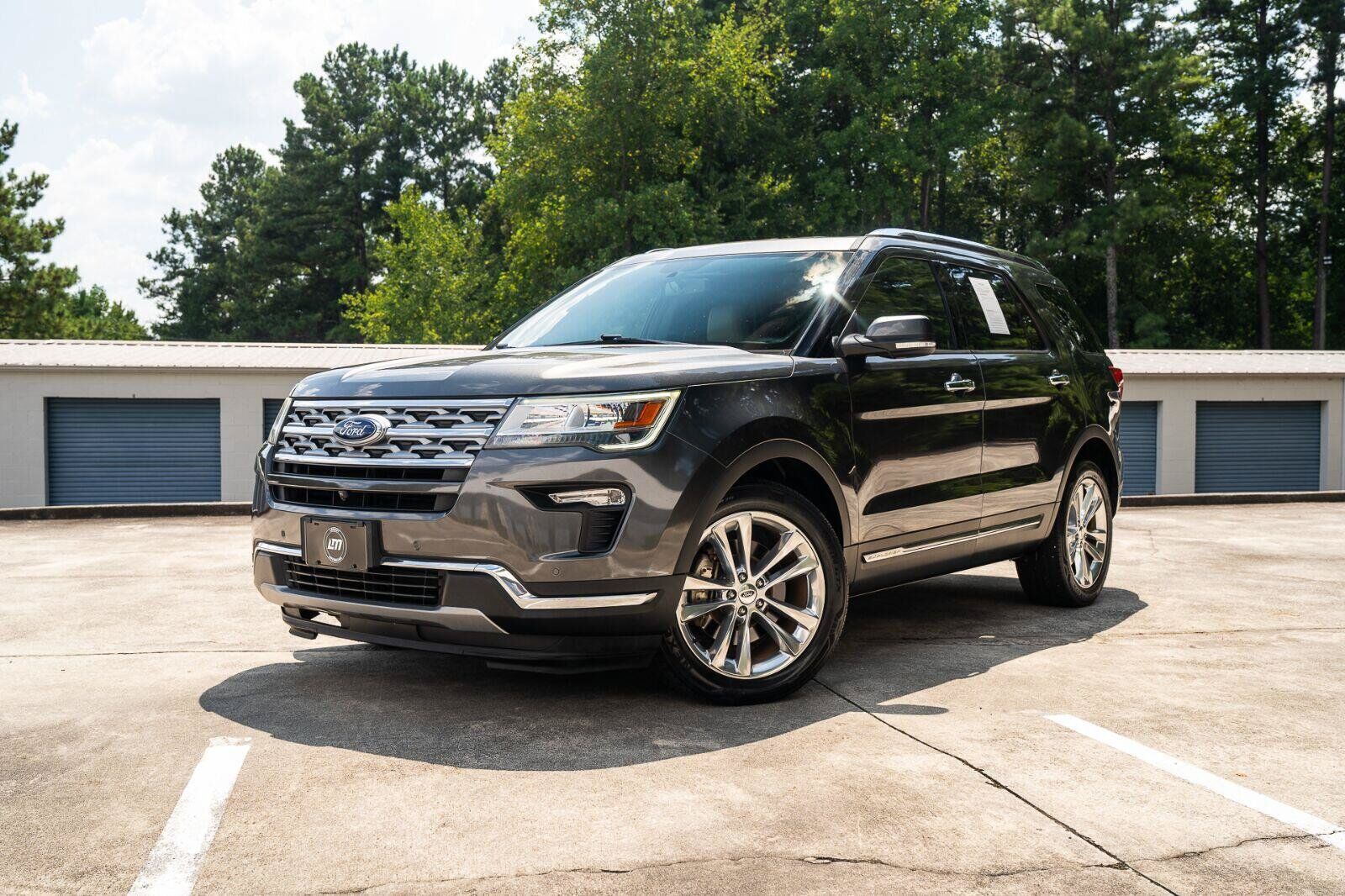 2018 FORD Explorer