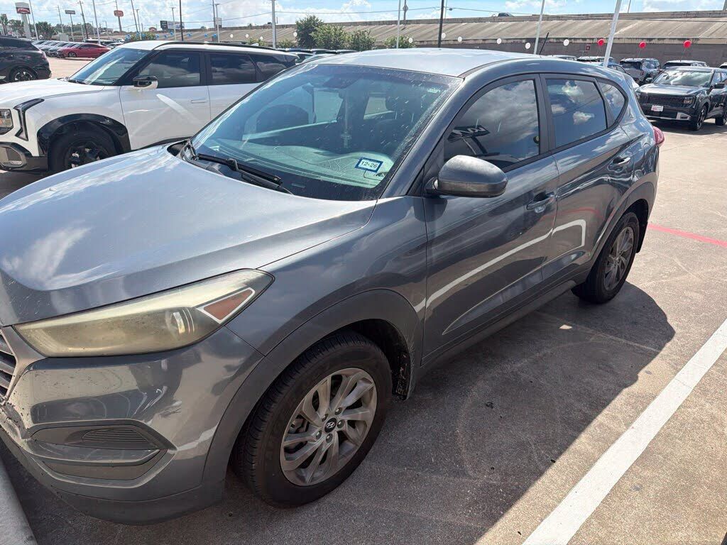 2016 HYUNDAI Tucson