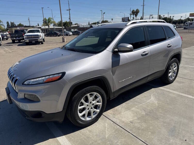2018 JEEP Cherokee