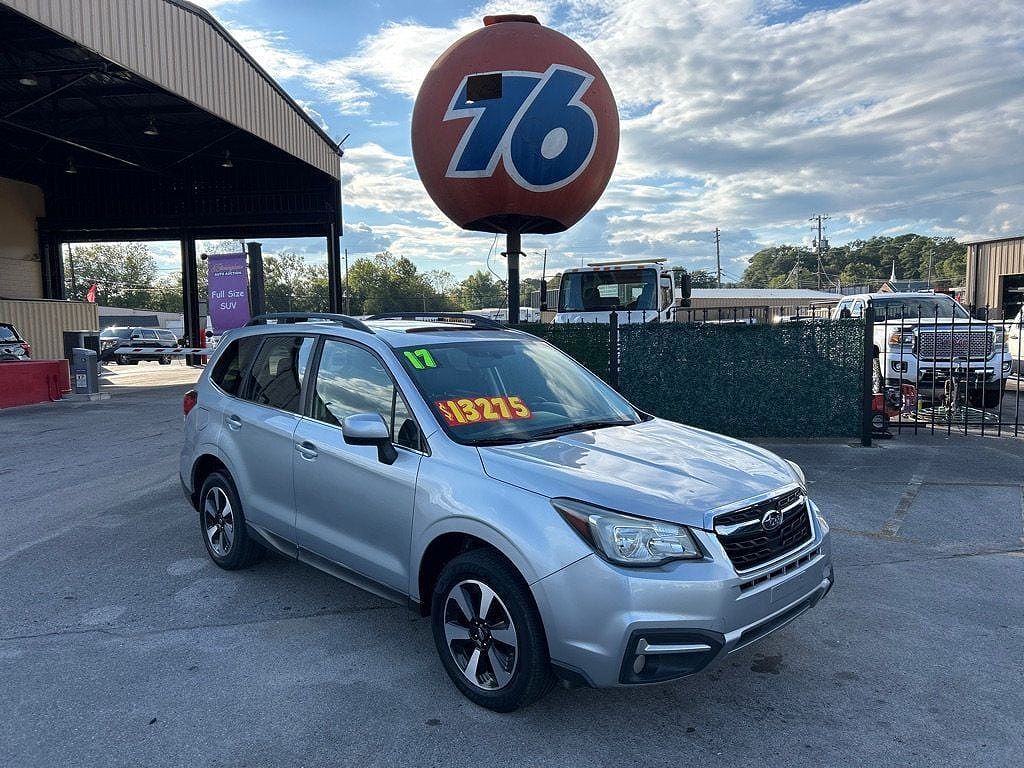 2017 SUBARU Forester