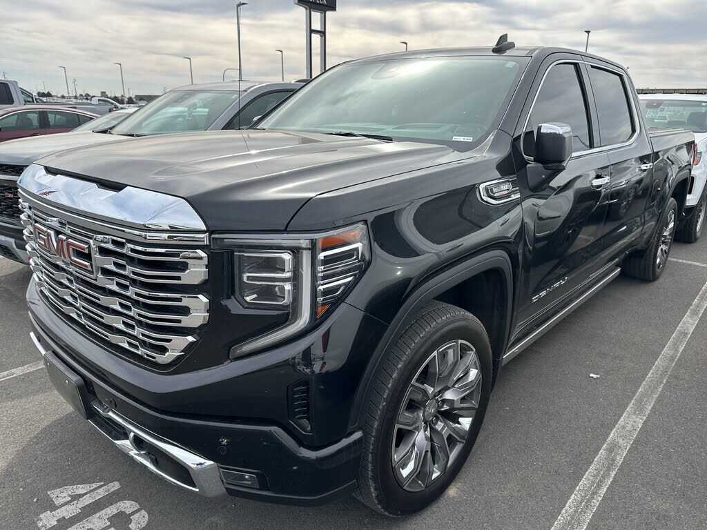 2023 GMC Sierra