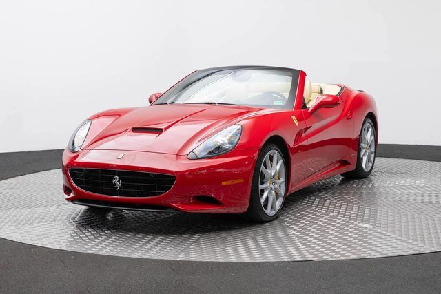 2010 FERRARI California