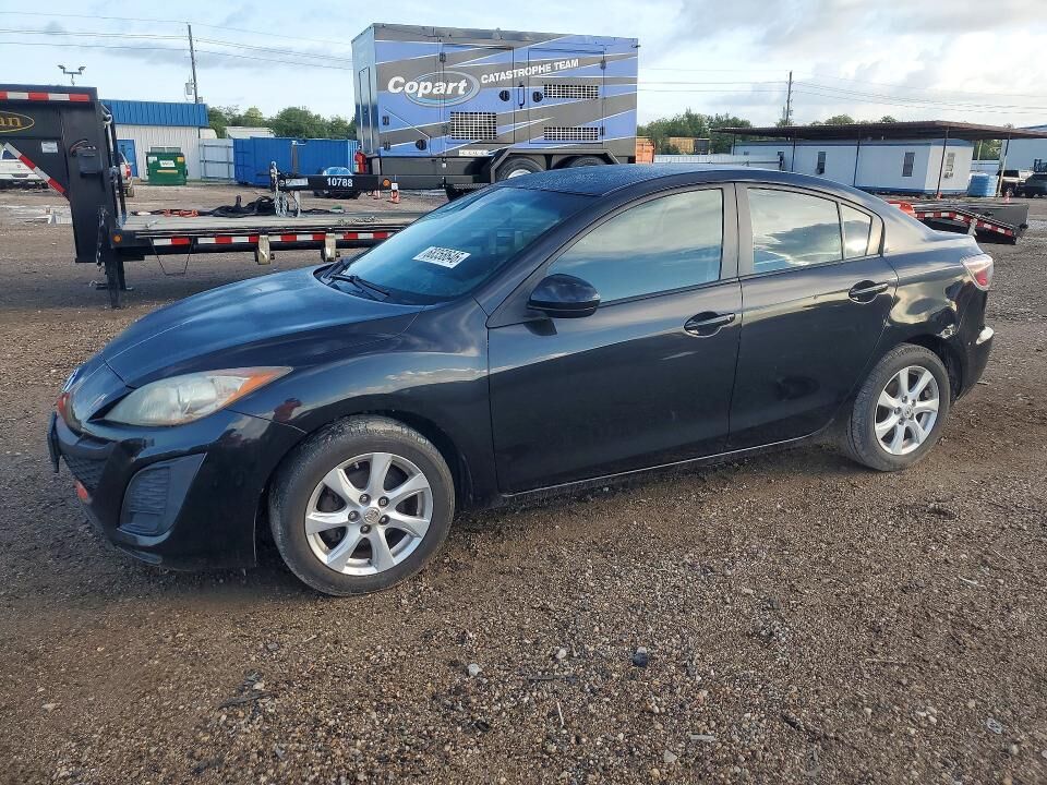 2010 MAZDA Mazda3