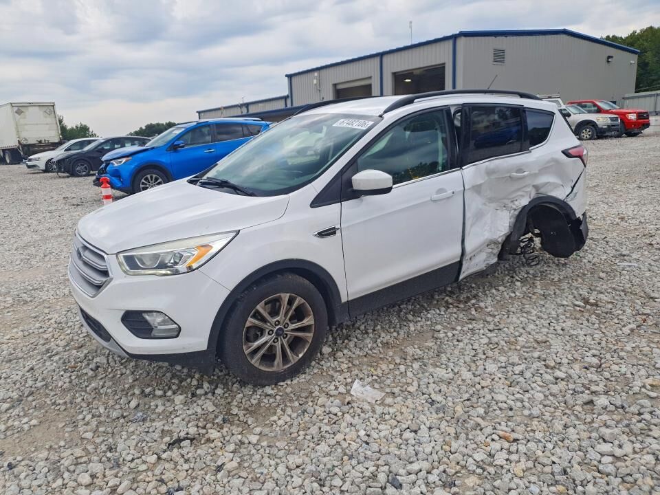 2017 FORD Escape