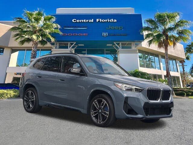 2025 BMW X1