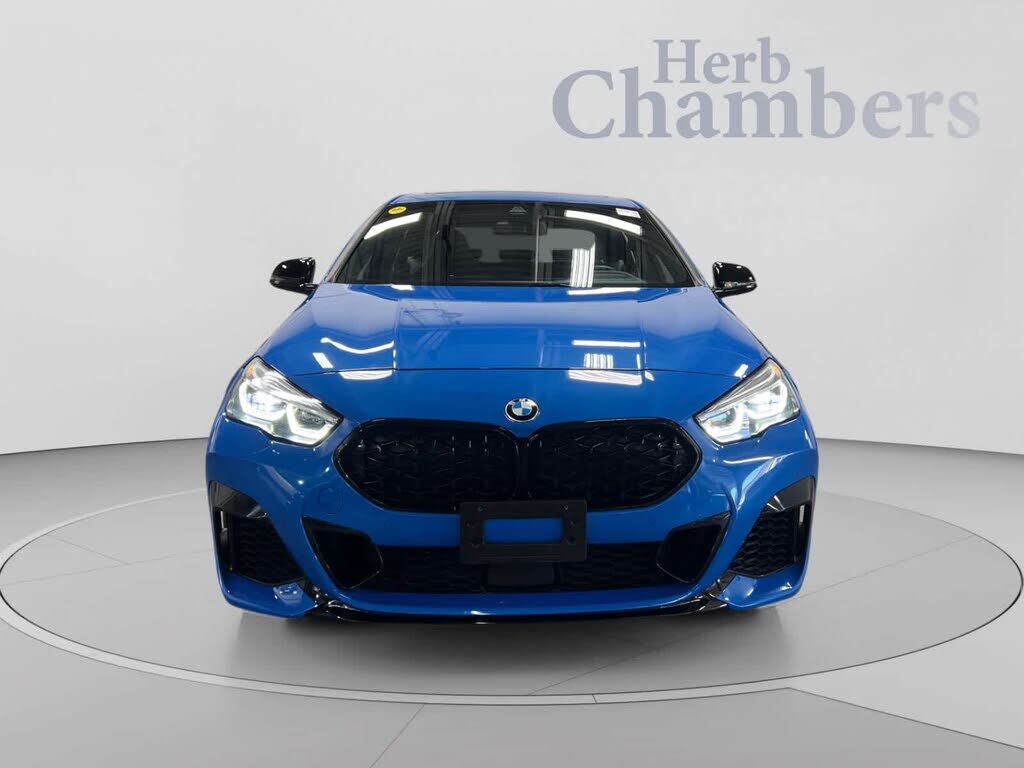2023 BMW M235i
