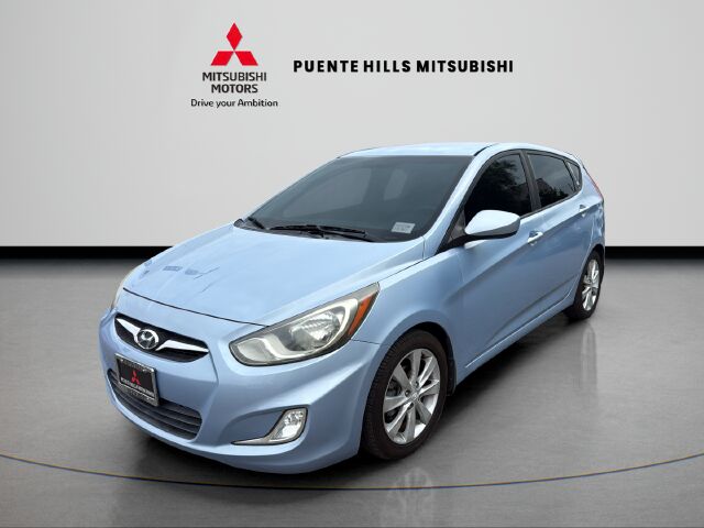 2012 HYUNDAI Accent
