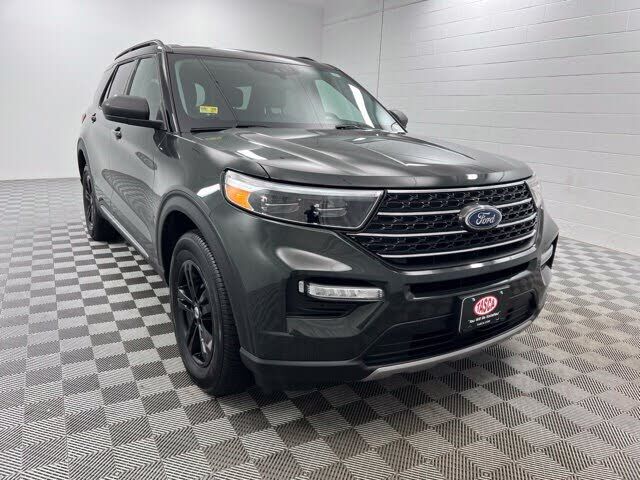 2022 FORD Explorer