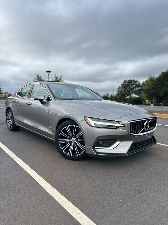 2019 VOLVO S60