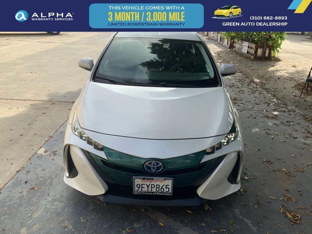 2018 TOYOTA Prius