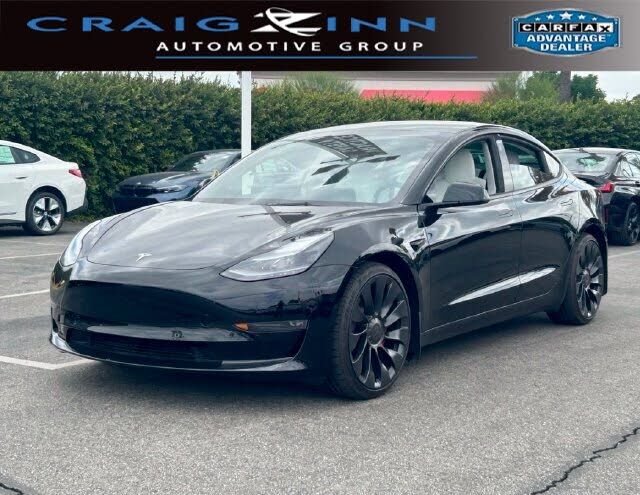 2022 TESLA Model 3