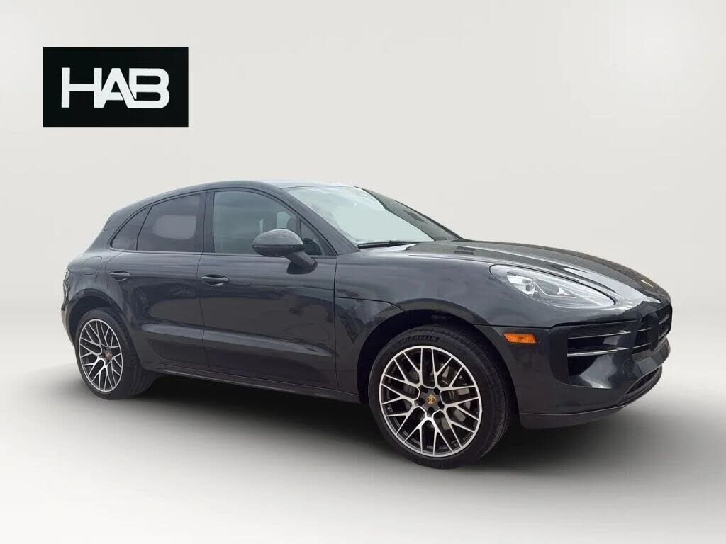 2020 PORSCHE Macan