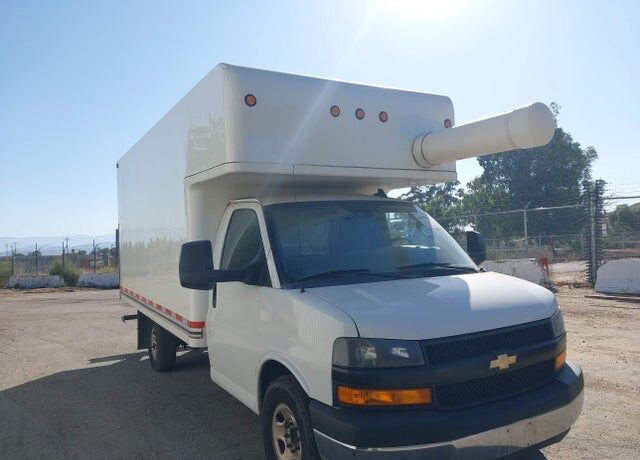 2019 CHEVROLET Express