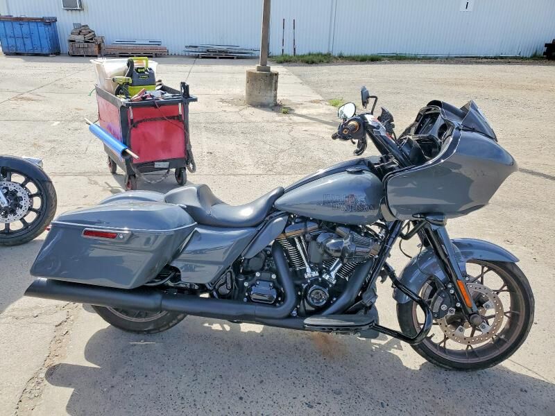 2022 HARLEY DAVIDSON FLTRXST / Road Glide ST