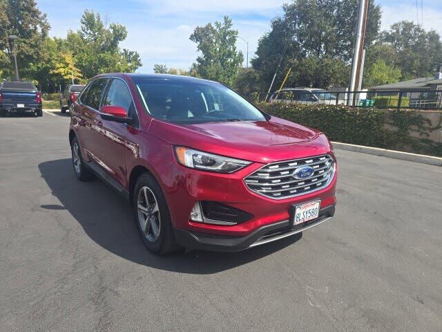 2019 FORD Edge
