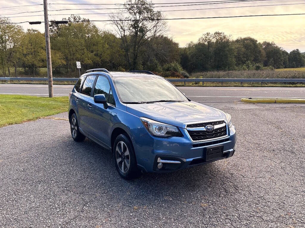 2017 SUBARU Forester