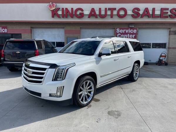 2016 CADILLAC Escalade