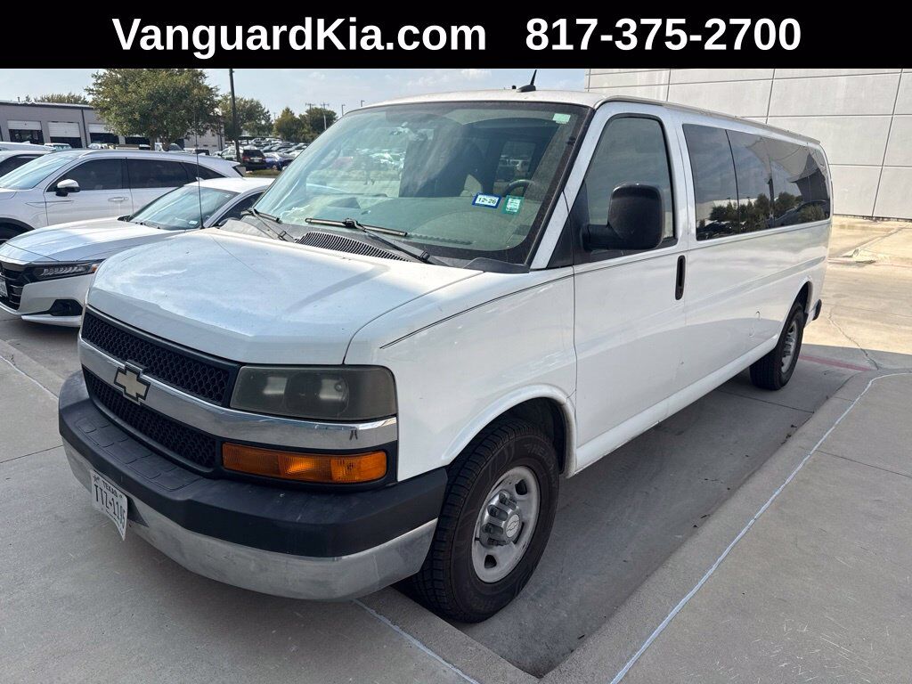 2011 CHEVROLET Express