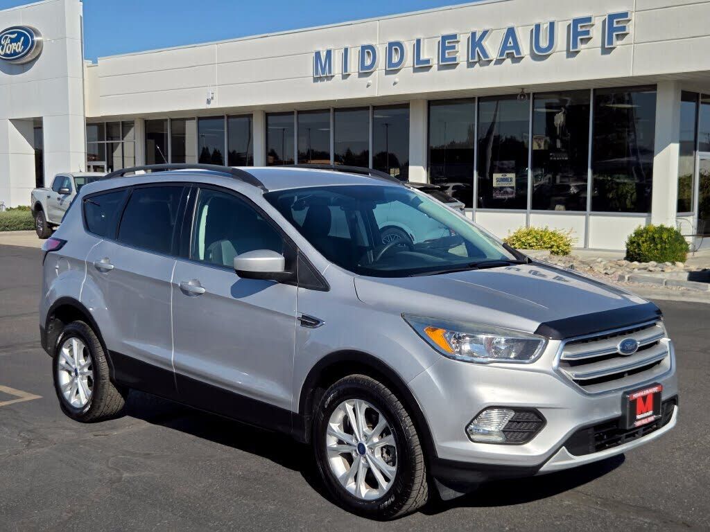 2018 FORD Escape