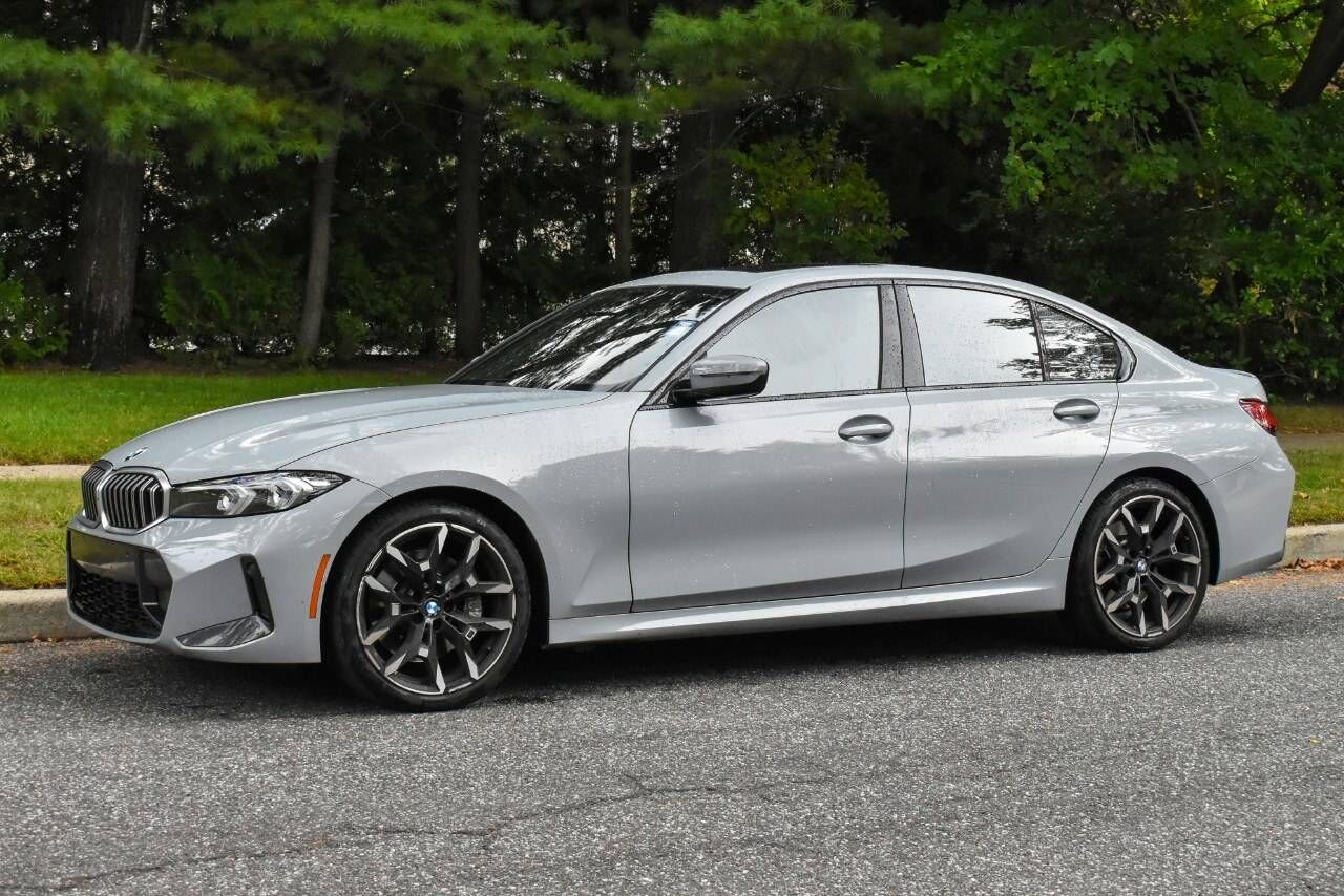 2026 BMW 330i