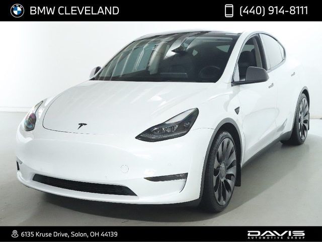 2022 TESLA Model Y