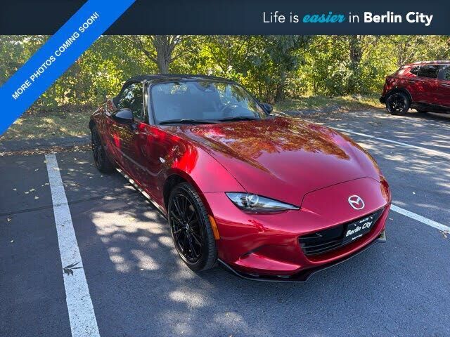 2025 MAZDA MX-5