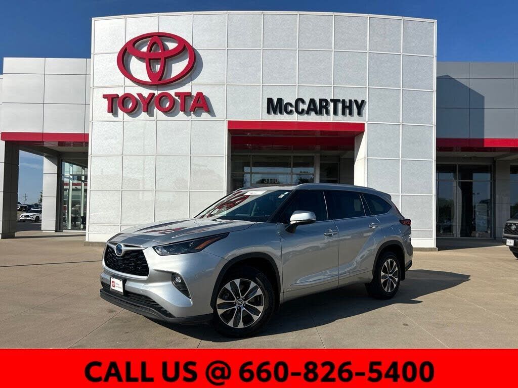 2022 TOYOTA Highlander