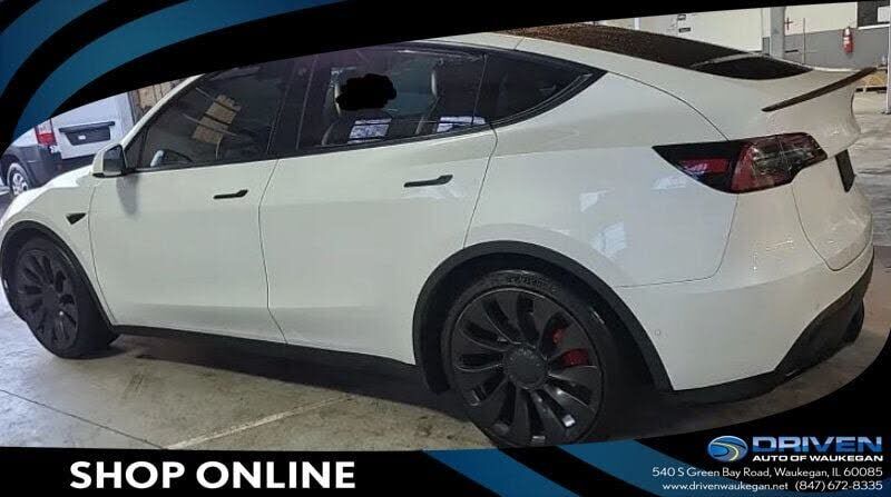 2022 TESLA Model Y