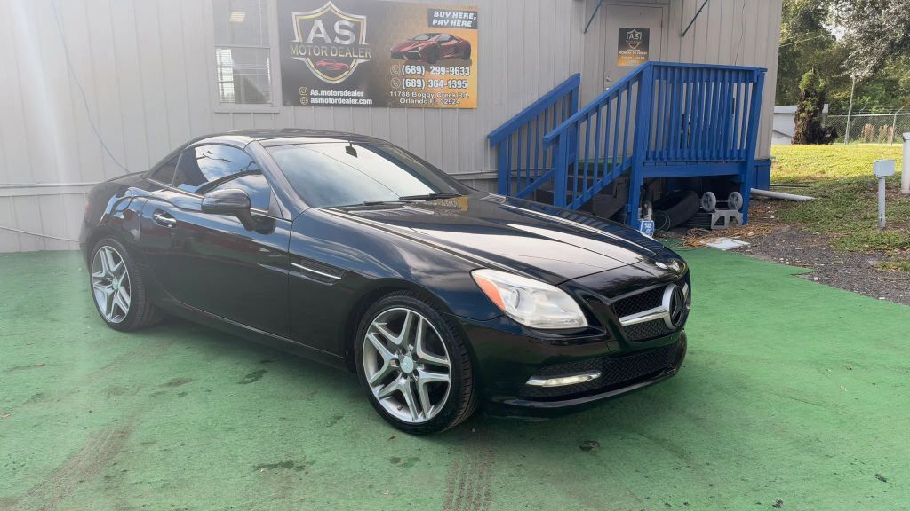 2013 MERCEDES-BENZ SLK-Class
